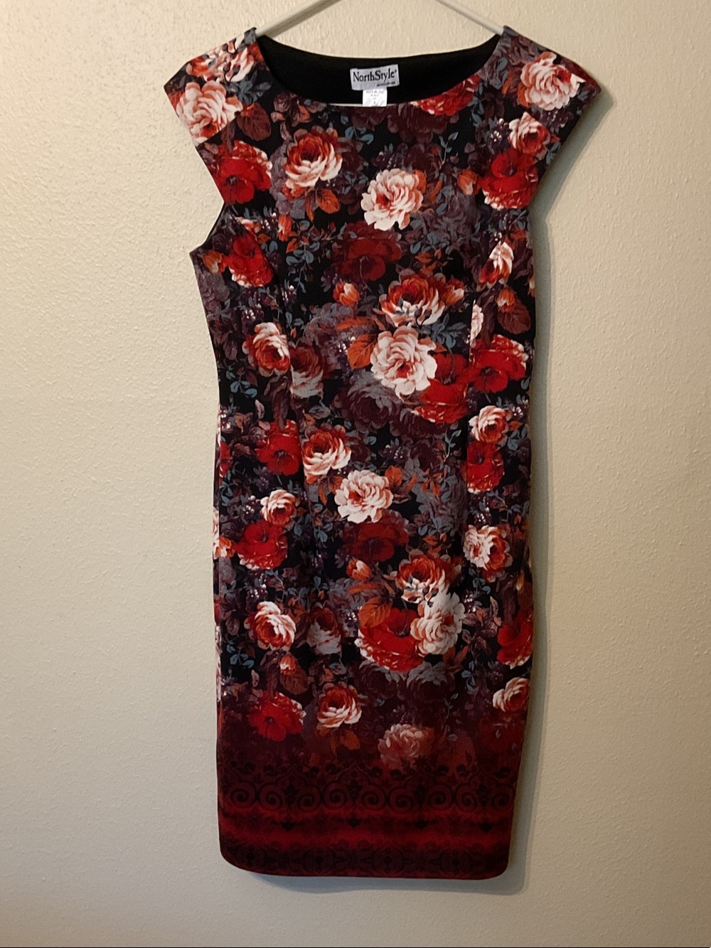 NorthStyle Floral Midi Sheath Dress in Red, White and Black 8